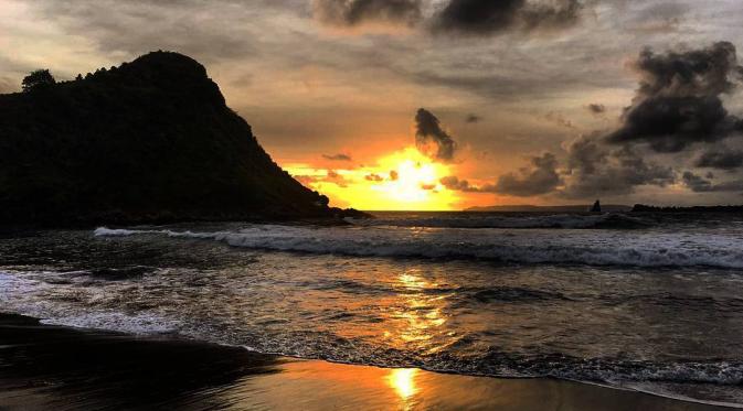 6 Referensi Destinasi Wisata Malam Hari Paling Asyik di Kota Jember Ini Bikin Kalian Lupa Pulang 1