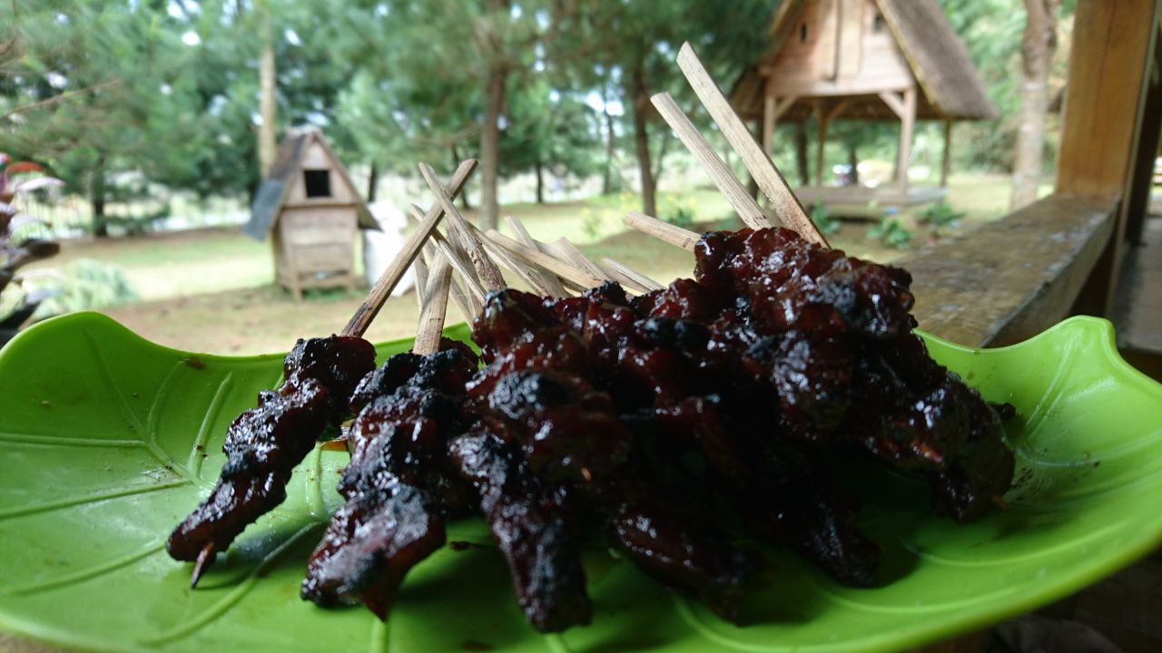Kangen Sate Maranggi? Ini Dia 10 Tempat Paling Terkenal di Purwakarta 3