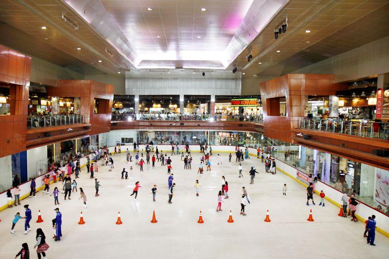 6 Rekomendasi Tempat Wisata Malam Hari Paling Asyik di Daerah Jakarta Barat Ini Wajib Kalian Kunjungi 5