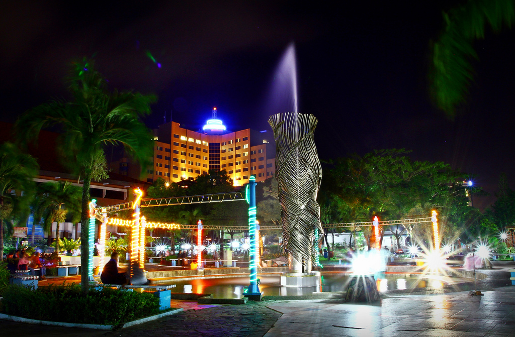 6 Rekomendasi Destinasi Wisata Paling Syahdu Untuk Menikmati Malam di Daerah Balikpapan, Coba Yuk! 2 6 Rekomendasi Destinasi Wisata Paling Syahdu Untuk Menikmati Malam di Daerah Balikpapan, Coba Yuk! 1