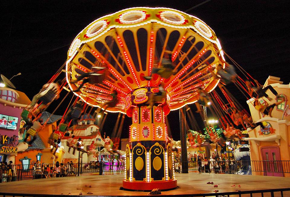 6 Daftar Pilihan Destinasi Wisata Malam Hari Daerah Makassar Yang Paling Wajib Dikunjungi 5