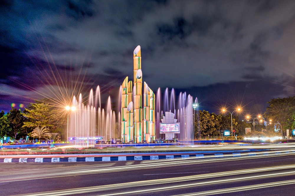 6 Daftar Pilihan Destinasi Wisata Malam Hari Dengan Keindahan Yang Menakjubkan di Pontianak 3 6 Daftar Pilihan Destinasi Wisata Malam Hari Dengan Keindahan Yang Menakjubkan di Pontianak 2