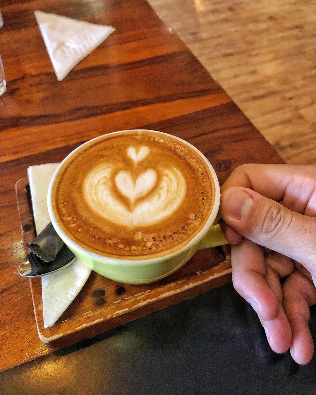 Antarakata Cafe, Tempat Nongkrong di Jalan Ahmad Yani Semarang Yang Dekat Simpang Lima 7