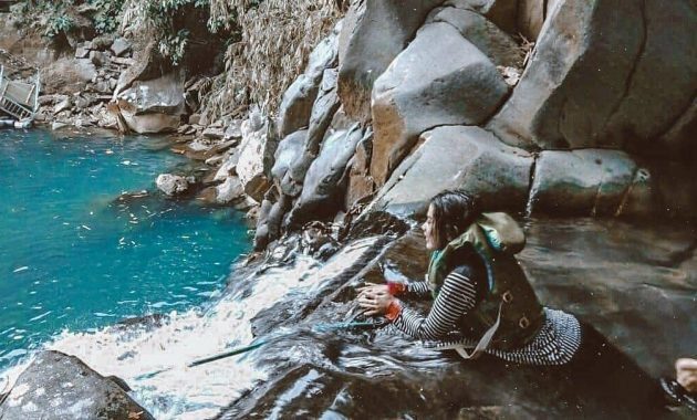 Curug Cikuluwung, Little Green Canyon di Bogor Yang Pesonanya Sangat Exotic 5