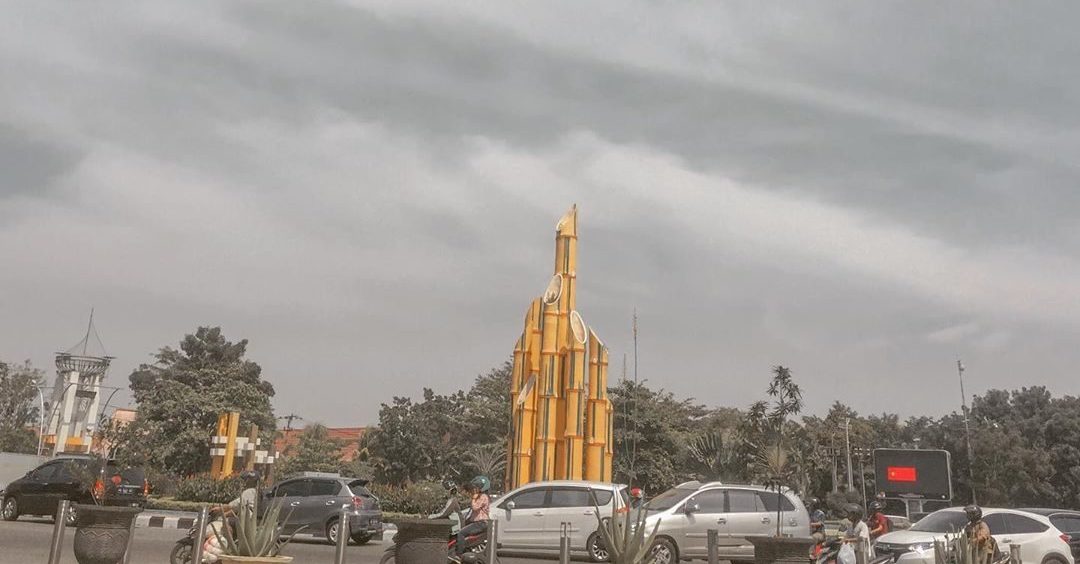 Potret Keseruan Nongkrong di Taman Digulis Pontianak, Bikin Mager Pulang 7