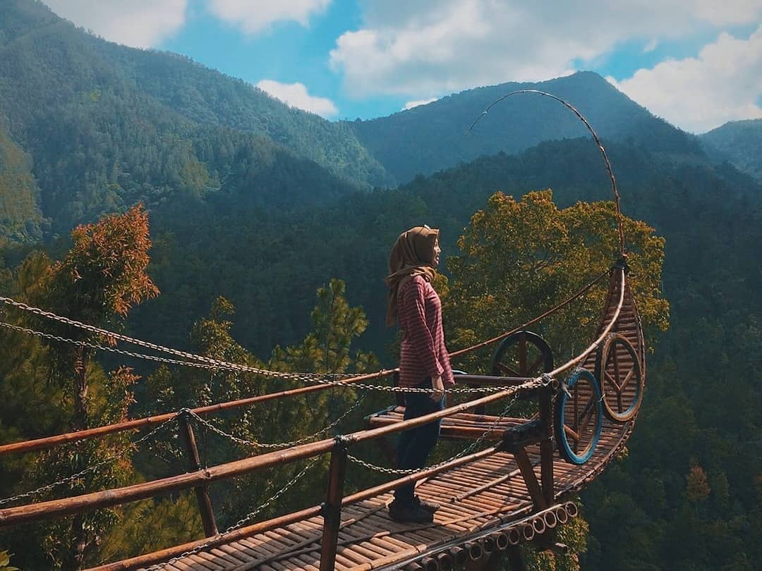 Potret Keseruan Plesiran di Geni Langit, Taman Wisata Instagramable di Magetan 7