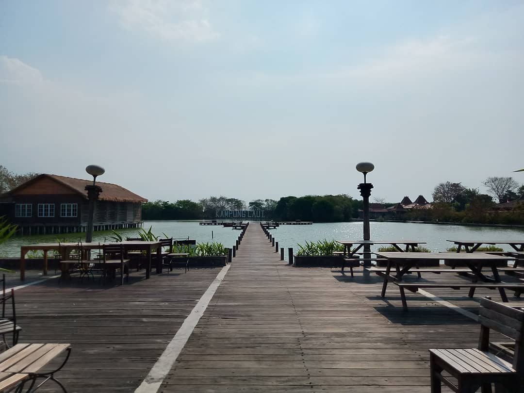 Kampung Laut Semarang: Restoran Apung Paling Pas Untuk Family Time 4 Kampung Laut Semarang: Restoran Apung Paling Pas Untuk Family Time 3