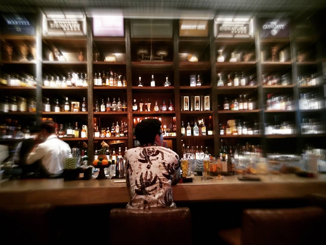 A To Z Bar Wine & Brasserie, Tempat Hangout Paling Asik di Semarang 7 A To Z Bar Wine & Brasserie, Tempat Hangout Paling Asik di Semarang 6