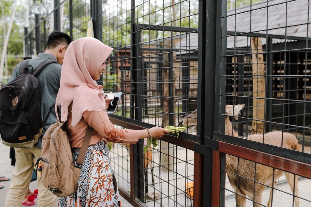 The Village Purwokerto: Nikmati Sensasi Liburan Seperti di Negeri Eropa 5 The Village Purwokerto: Nikmati Sensasi Liburan Seperti di Negeri Eropa 4