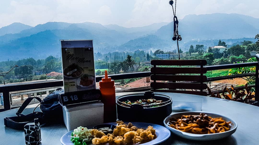Liburan ke Puncak, Jangan Lewatkan Wisata Kuliner di Cimory Mountain View 5