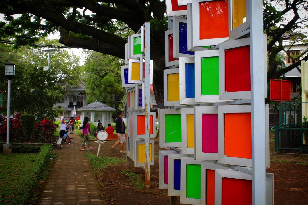 Potret Keseruan Nongkrong di Taman Foto Bandung, Bisa Usir Penat 8