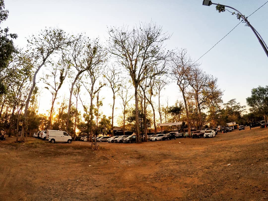 Plesiran Ke Purwakarta, Cicipi Sate Maranggi Hj Yetty 8