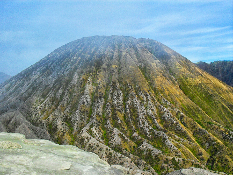Keindahan Gunung Bromo 9