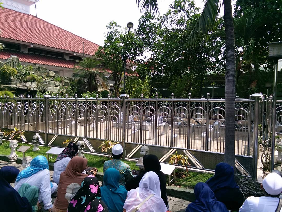 Wisata Religi Makam Sunan Ampel Surabaya 2