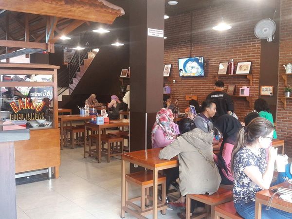 2 Alamat Bakso Boedjangan Yang Ada di Malang 2