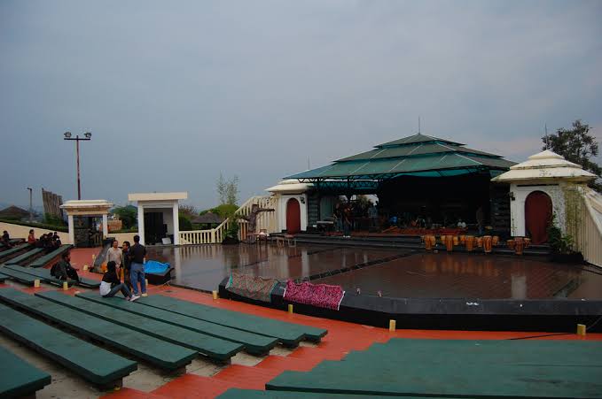 10 Tempat Wisata Kekinian dan Terfavorit di Sekitar Dago Bandung 5