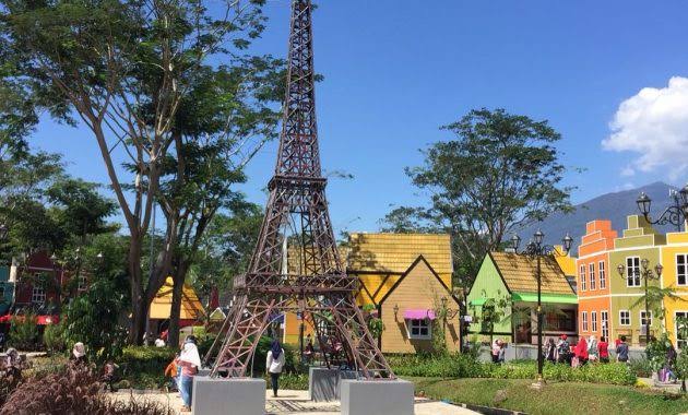 10 Daftar Pilihan Taman Wisata di Bogor Yang Recommended Buat Kamu Kunjungi Untuk Memanjakan Mata 3 10 Daftar Pilihan Taman Wisata di Bogor Yang Recommended Buat Kamu Kunjungi Untuk Memanjakan Mata 3