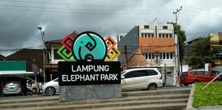 10 Referensi Taman Paling Cantik Daerah Bandar Lampung, Salah Satunya Bisa Lihat Ikan Nemo Loh! 3 10 Referensi Taman Paling Cantik Daerah Bandar Lampung, Salah Satunya Bisa Lihat Ikan Nemo Loh! 3