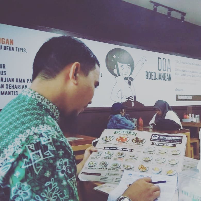 Bakso Boedjangan Makassar, Sensasi Ngebaso Paling Joss 4 Bakso Boedjangan Makassar, Sensasi Ngebaso Paling Joss 3