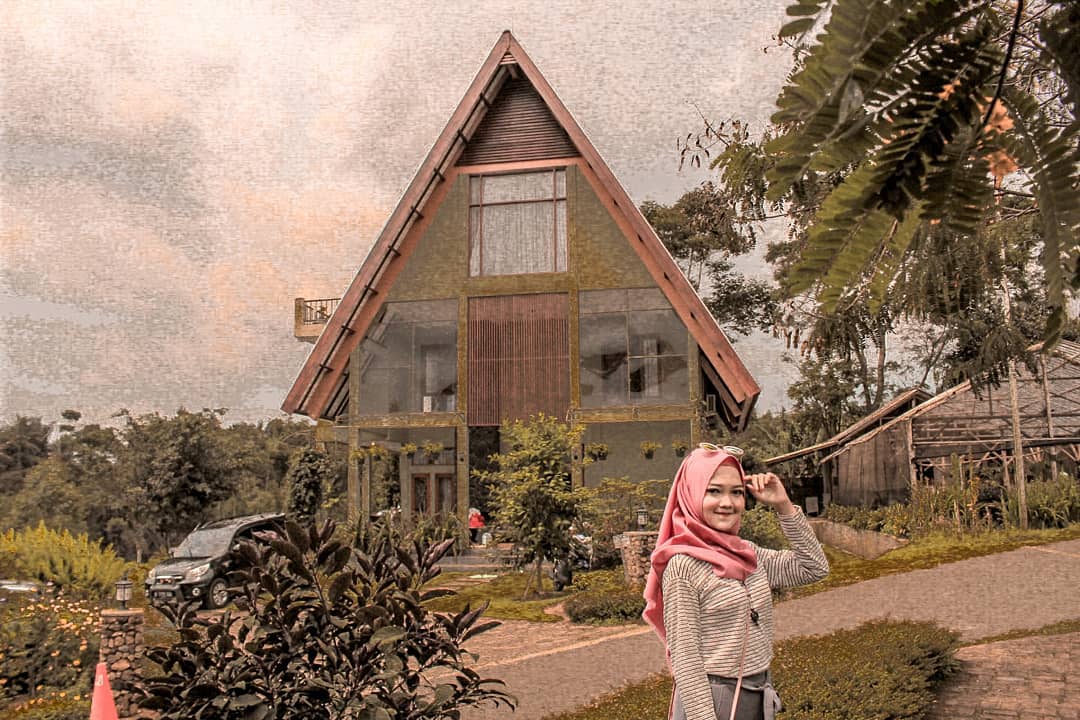 Serunya Family Time di Camp Hulu Cai Bogor, View Utama Gunung Pangrango 4