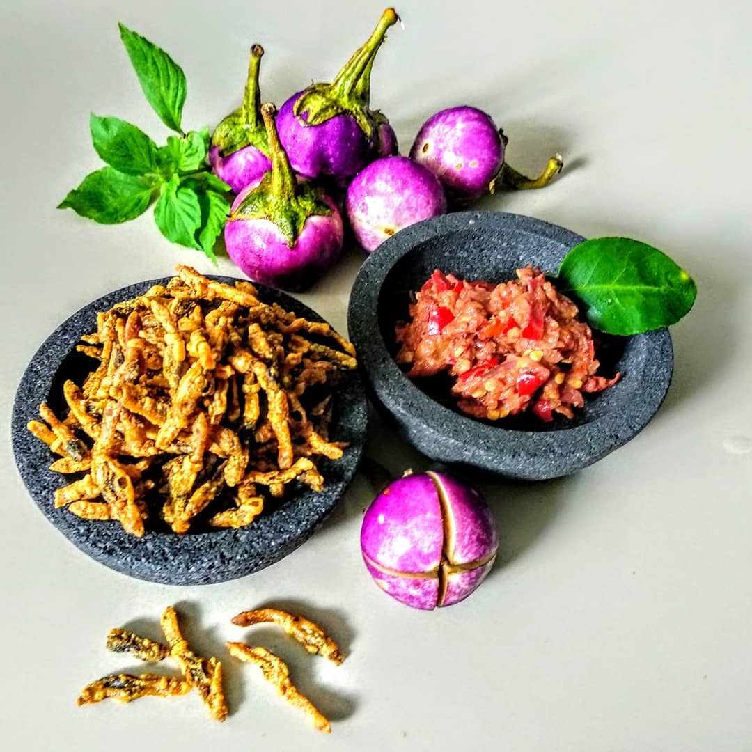 Cicipi Enaknya Kuliner Lorjuk Campur, Seafood Asal Madura Yang Langka 3 Cicipi Enaknya Kuliner Lorjuk Campur, Seafood Asal Madura Yang Langka 3