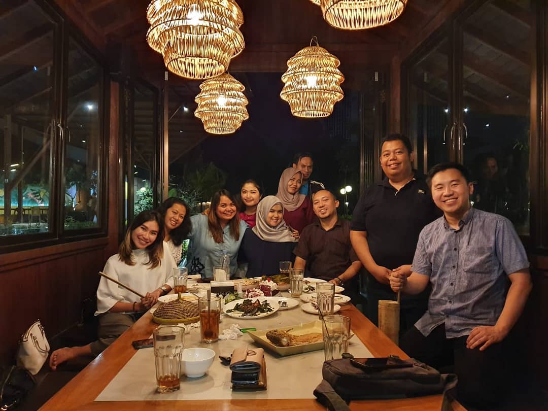 Bumi Sampireun Cikarang, Restoran Bernuansa Alam Sunda yang Familiable 5