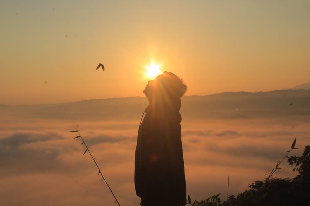 Bukit Pamoyanan, Panorama Eksotis di Subang Bak Negeri Diatas Awan 8