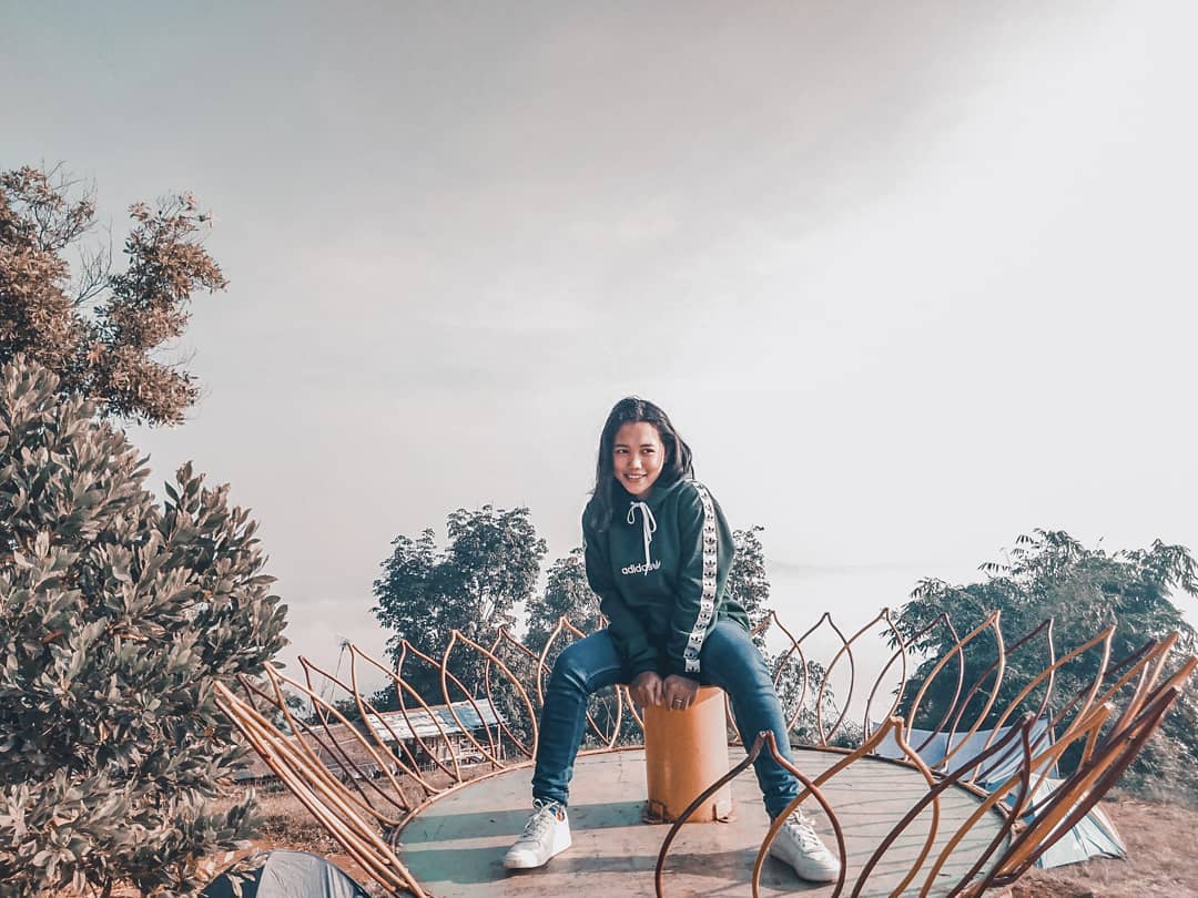 Bukit Pamoyanan, Panorama Eksotis di Subang Bak Negeri Diatas Awan 3