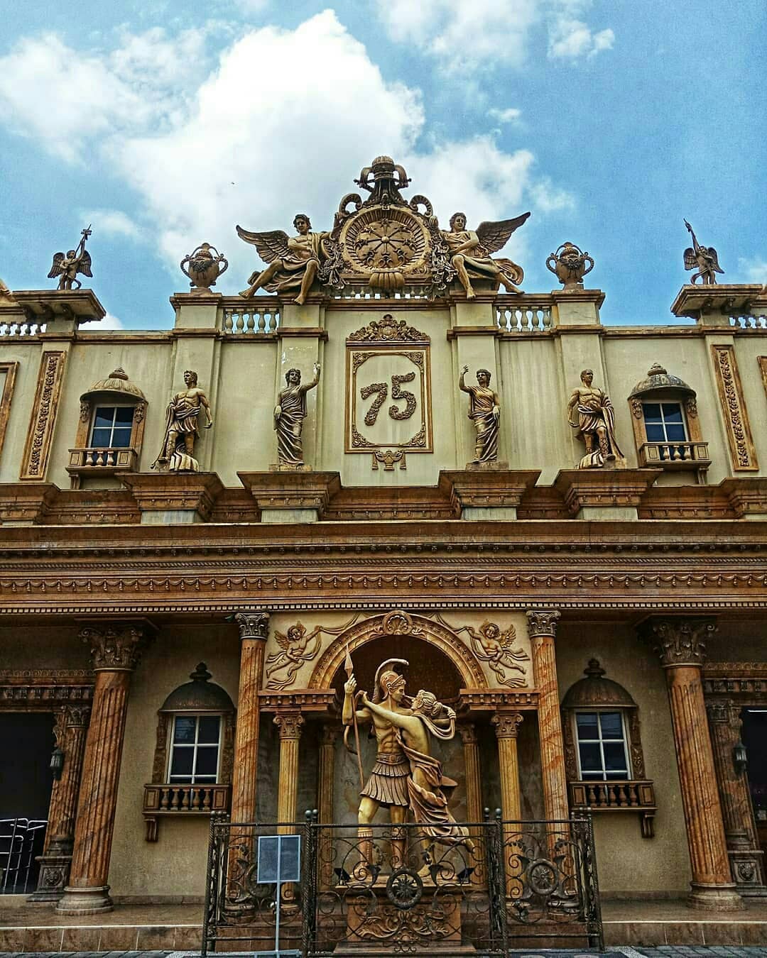 Bakpia Pathok 75, Si Oleh Oleh Khas Jogja yang Legit 1