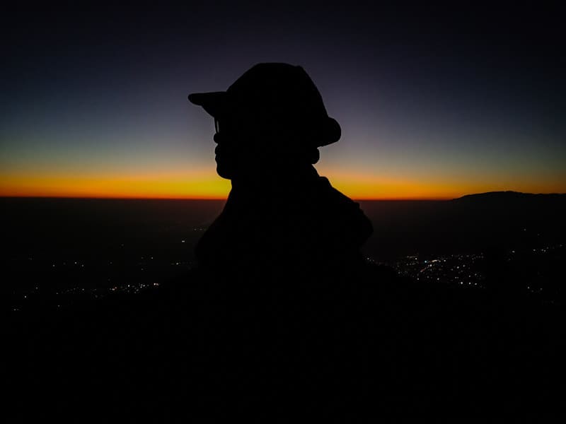Gunung Penanggungan Spot Sunrise Terbaik di Mojokerto, Berikut Rute Pendakiannya 10 Gunung Penanggungan Spot Sunrise Terbaik di Mojokerto, Berikut Rute Pendakiannya 10