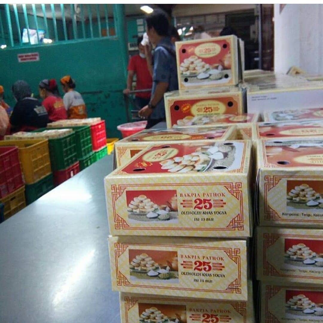 Ini Dia Bakpia Pathok 25, Oleh Oleh Khas Jogja Paling Laris 7 Ini Dia Bakpia Pathok 25, Oleh Oleh Khas Jogja Paling Laris 7