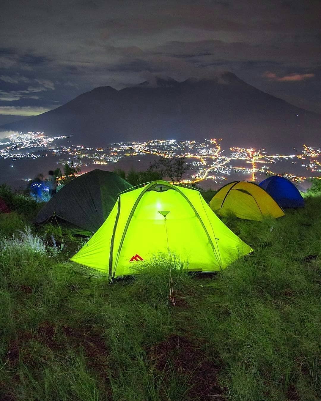 Gunung Penanggungan Spot Sunrise Terbaik di Mojokerto, Berikut Rute Pendakiannya 9 Gunung Penanggungan Spot Sunrise Terbaik di Mojokerto, Berikut Rute Pendakiannya 9