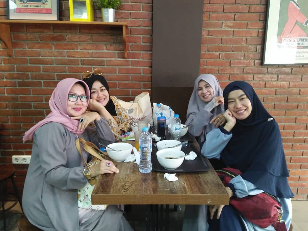 Pengen Ngebaso? Coba Deh Kunjungi Bakso Boedjangan Ciputat Ini Yuk! 8 Pengen Ngebaso? Coba Deh Kunjungi Bakso Boedjangan Ciputat Ini Yuk! 7