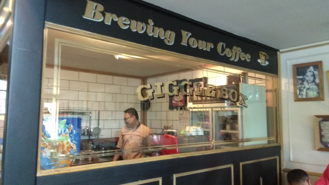 4 Outlet Giggle Box di Semarang, Tempat Nongkrong Hits dan Kekinian 6