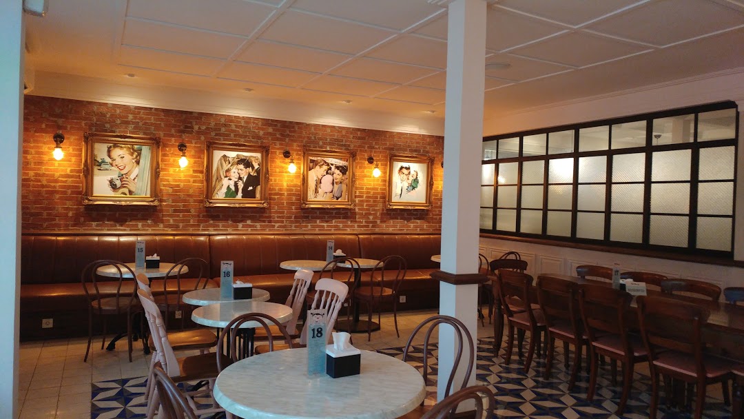 4 Outlet Giggle Box di Semarang, Tempat Nongkrong Hits dan Kekinian 7