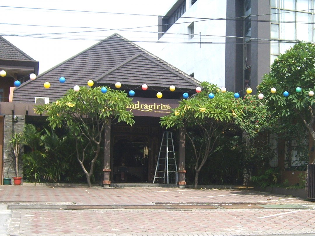 10 Tempat Makan Seafood Paling Maknyuss di Surabaya 7 10 Tempat Makan Seafood Paling Maknyuss di Surabaya 7