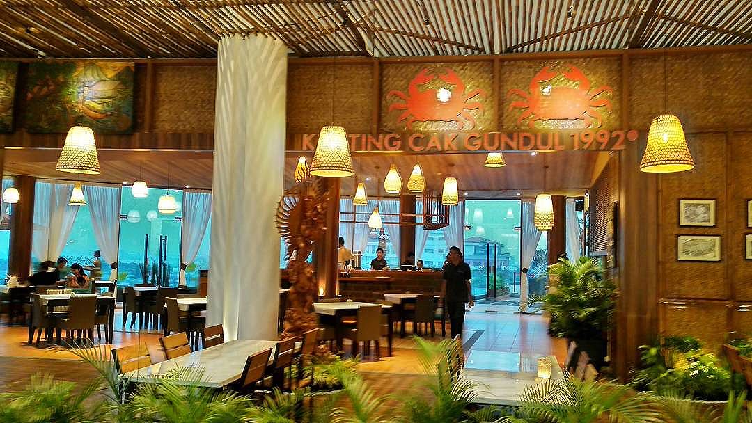 10 Tempat Makan Seafood Paling Maknyuss di Surabaya 3 10 Tempat Makan Seafood Paling Maknyuss di Surabaya 3