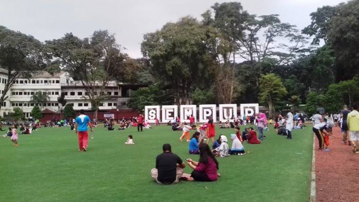 10 Daftar Pilihan Taman Wisata di Bogor Yang Recommended Buat Kamu Kunjungi Untuk Memanjakan Mata 2 10 Daftar Pilihan Taman Wisata di Bogor Yang Recommended Buat Kamu Kunjungi Untuk Memanjakan Mata 2