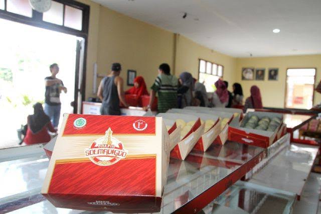 10 Daftar Bakpia Terpopuler di Jogja Yang Banyak Diburu Wisatawan 8