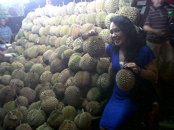 10 Kedai Durian Paling Top dan Terkenal di Medan 9