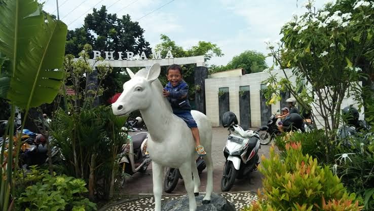 10 Daftar Pilihan Taman Wisata di Daerah Sidoarjo Ini Cocok Buat Melepas Kepenatan 1