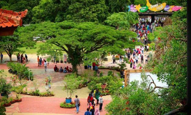 10 Daftar Pilihan Taman Wisata di Bogor Yang Recommended Buat Kamu Kunjungi Untuk Memanjakan Mata 5 10 Daftar Pilihan Taman Wisata di Bogor Yang Recommended Buat Kamu Kunjungi Untuk Memanjakan Mata 5