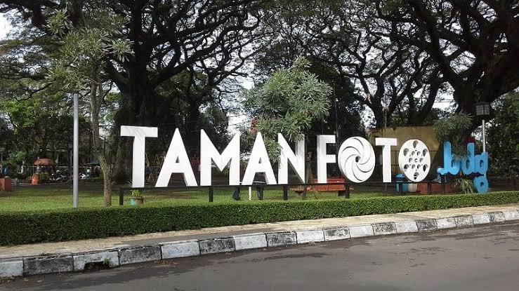 10 Rekomendasi Taman di Daerah Bandung Yang Sangat Indah dan Asri Ini Lagi Nge-Hits 2