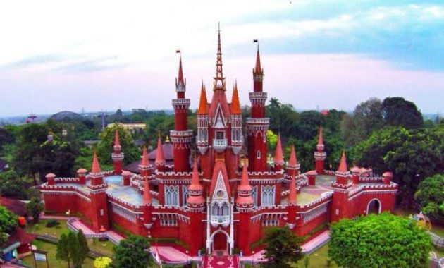 10 Rekomendasi Taman Daerah Jakarta Timur Ini Cocok Bangat Buat Kalian Yang Mau Menenangkan Diri 3