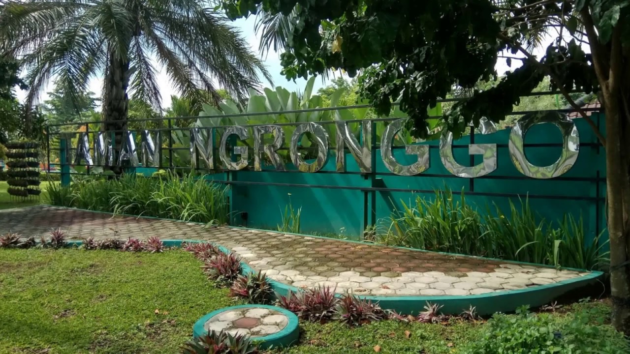 10 Daftar Pilihan Taman Cantik di Daerah Kediri Yang Bisa Menghilangkan Jenuh dan Stres 6 10 Daftar Pilihan Taman Cantik di Daerah Kediri Yang Bisa Menghilangkan Jenuh dan Stres 6