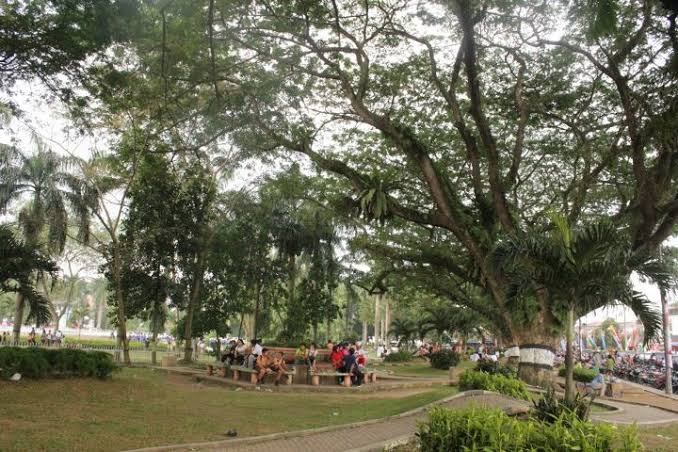 10 Rekomendasi Wisata Taman Cantik di Daerah Medan Yang Asyik Buat Melepas Penat dan Stres 10 10 Rekomendasi Wisata Taman Cantik di Daerah Medan Yang Asyik Buat Melepas Penat dan Stres 10
