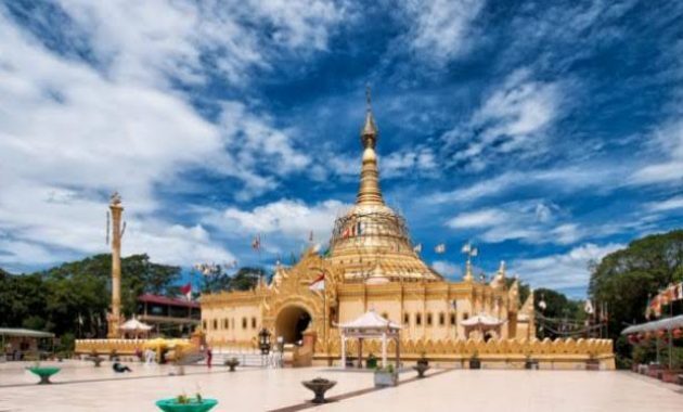 10 Rekomendasi Wisata Taman Cantik di Daerah Medan Yang Asyik Buat Melepas Penat dan Stres 2 10 Rekomendasi Wisata Taman Cantik di Daerah Medan Yang Asyik Buat Melepas Penat dan Stres 1