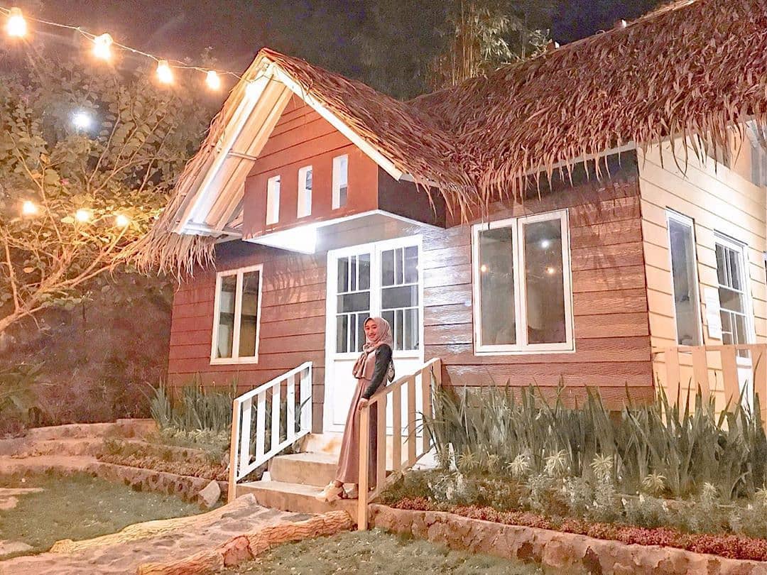 Joglo Pari Sewu Jogja, Sensasi Kulineran di Tepi Sungai Bersatu Dengan Alam 1 Joglo Pari Sewu Jogja, Sensasi Kulineran di Tepi Sungai Bersatu Dengan Alam 1