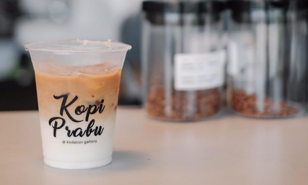 Kopi Prabu, Coffee House Baru di Kawasan Kedaton Semarang 3 Kopi Prabu, Coffee House Baru di Kawasan Kedaton Semarang 2