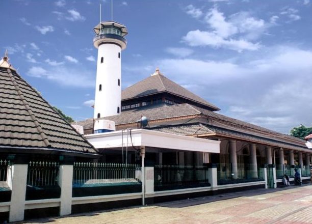 Jembatan Merah Surabaya 9 Jembatan Merah Surabaya 8